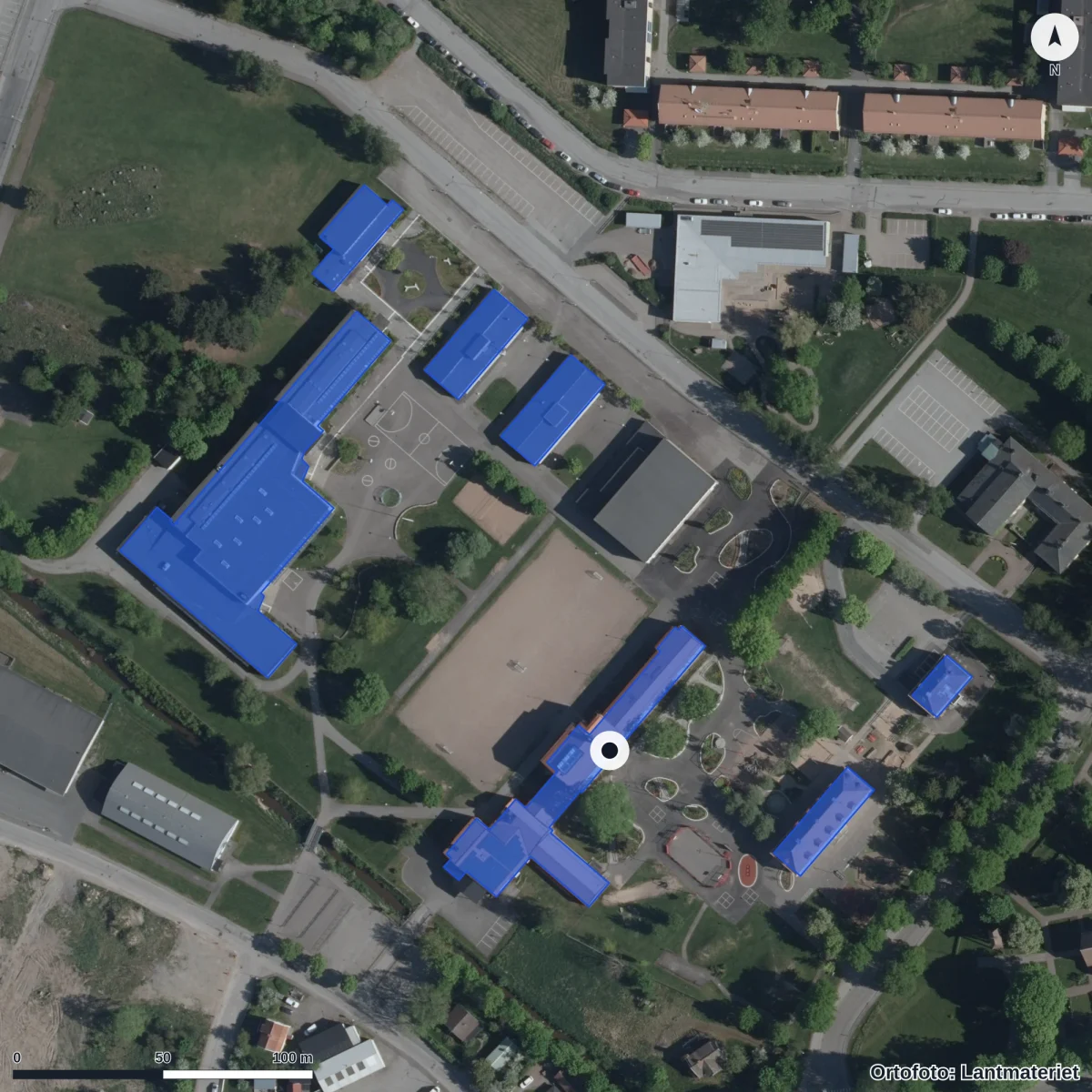 Flygbild över Anpassad grundskola Götene, ortofoto från Lantmäteriet