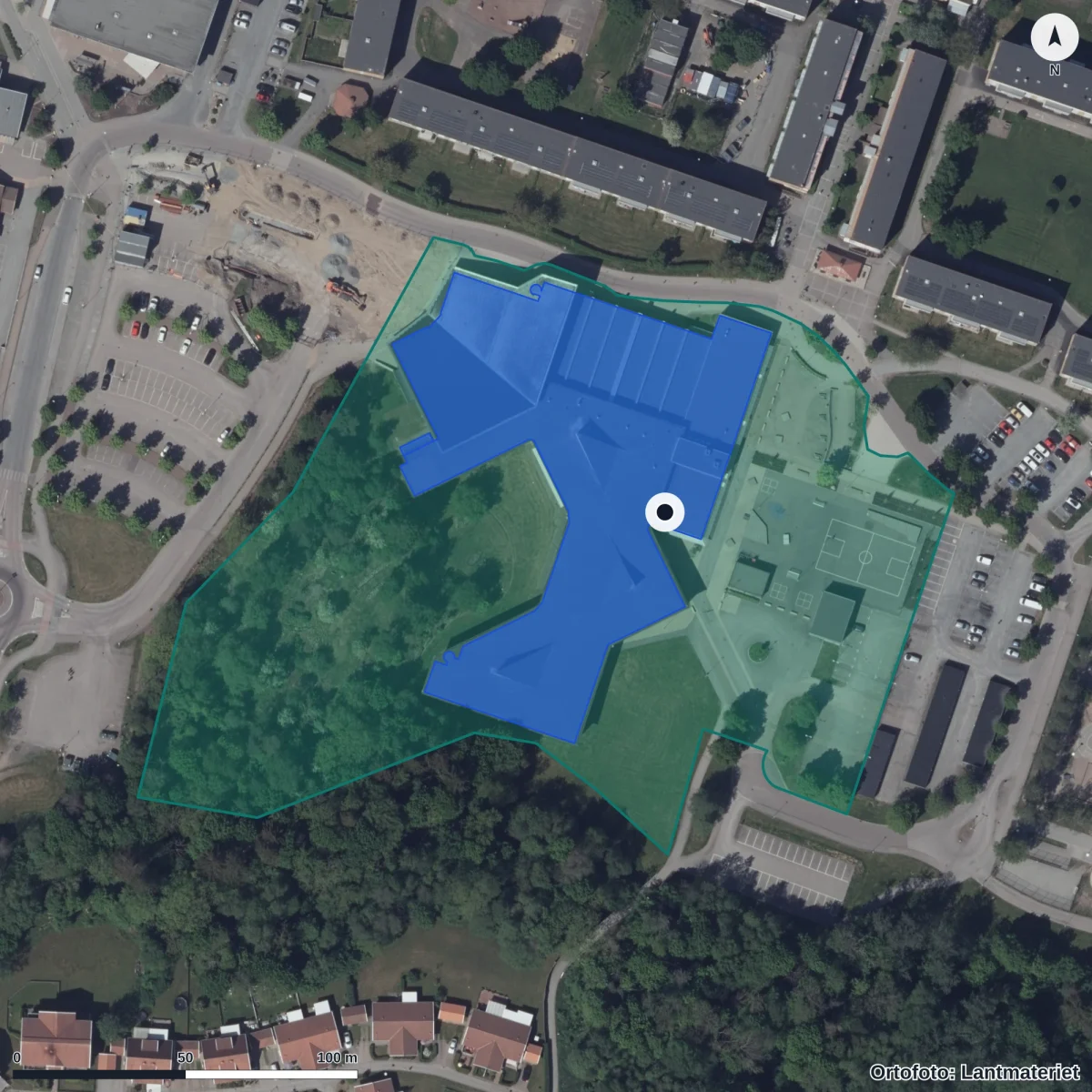 Aerial view of Da Vinciskolan, orthophoto from Lantmäteriet