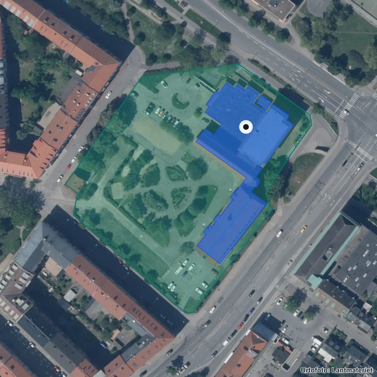 Flygbild över Komvux Malmö, ortofoto från Lantmäteriet