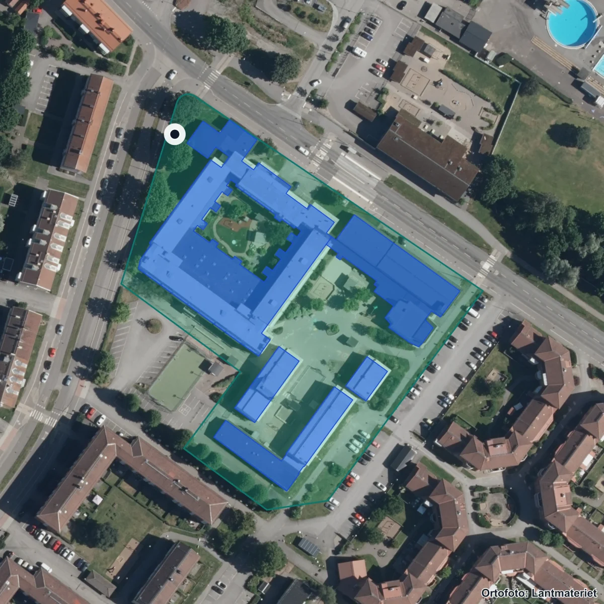 Aerial view of Ljuraskolan, orthophoto from Lantmäteriet