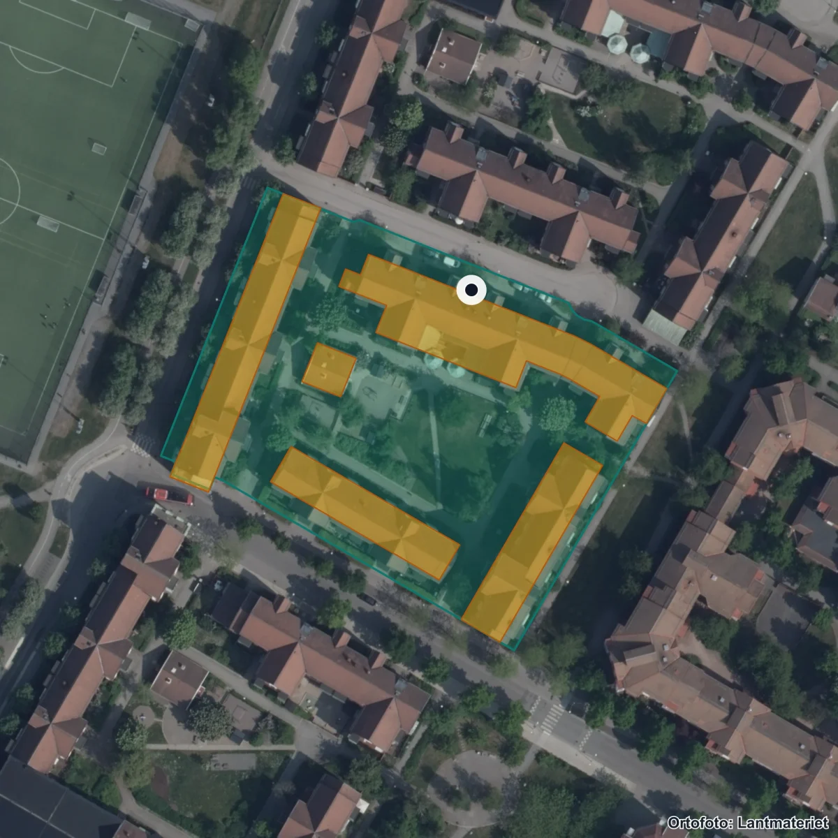 Aerial view of I Ur och Skur skolan Skarpnäck, orthophoto from Lantmäteriet