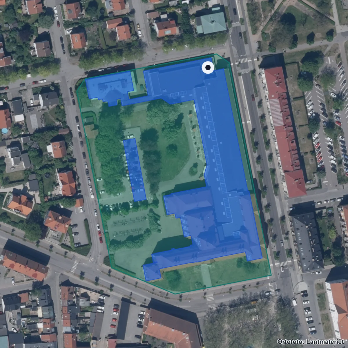 Flygbild över Ystad Gymnasium, ortofoto från Lantmäteriet