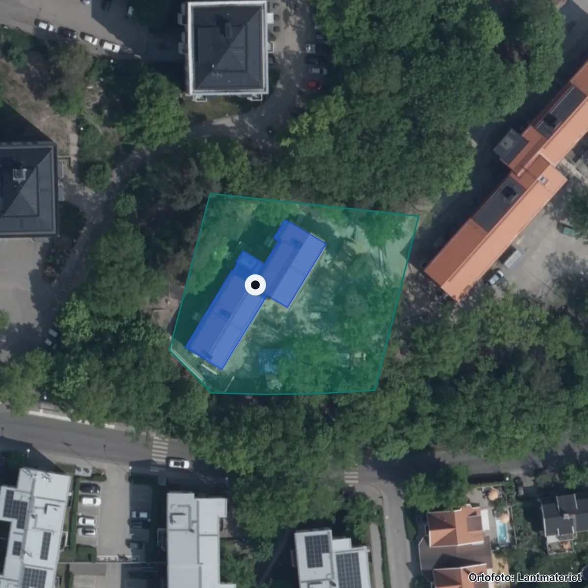 Flygbild över Sickla skola, ortofoto från Lantmäteriet