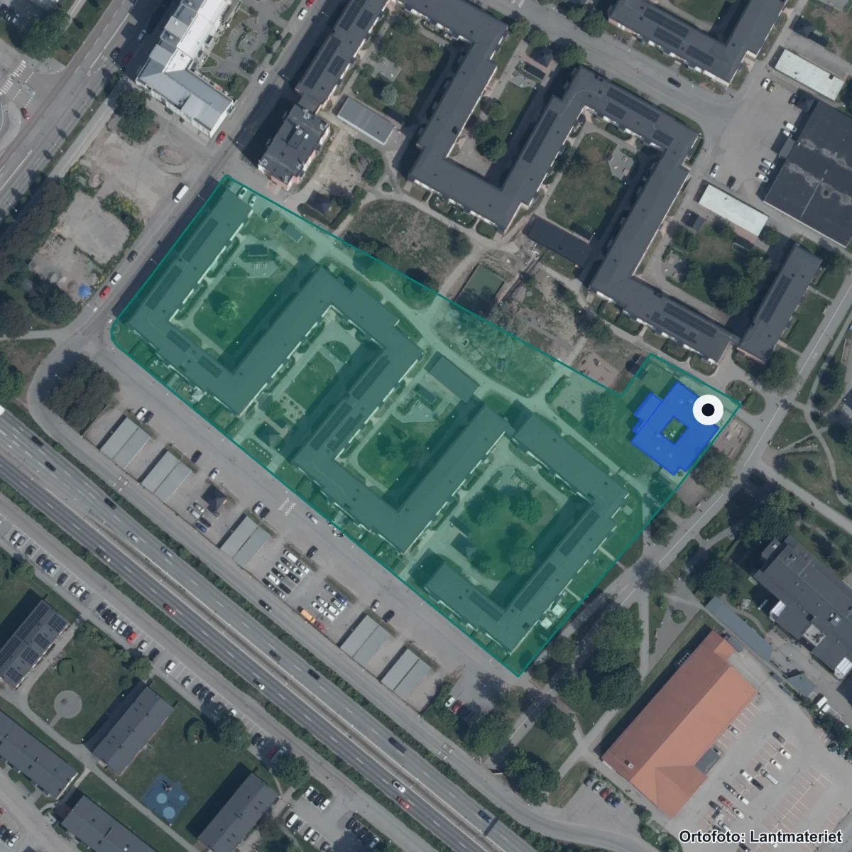 Aerial view of Labanskolan, orthophoto from Lantmäteriet