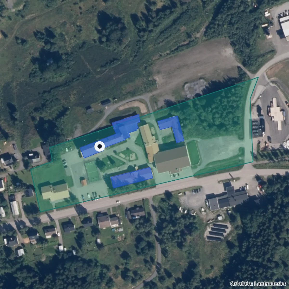 Aerial view of Cederbergsskolan, orthophoto from Lantmäteriet