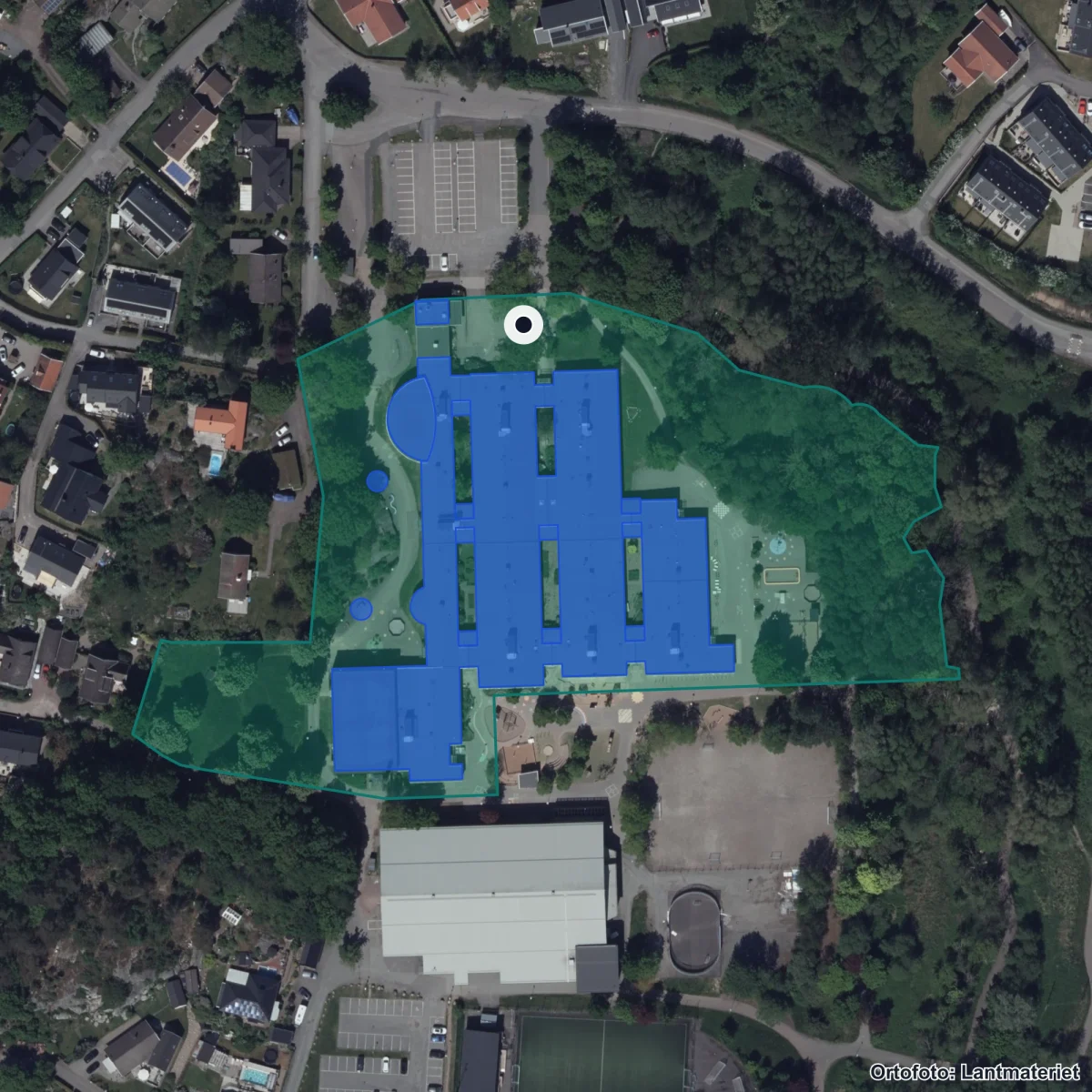 Flygbild över Nygårdsskolan, ortofoto från Lantmäteriet