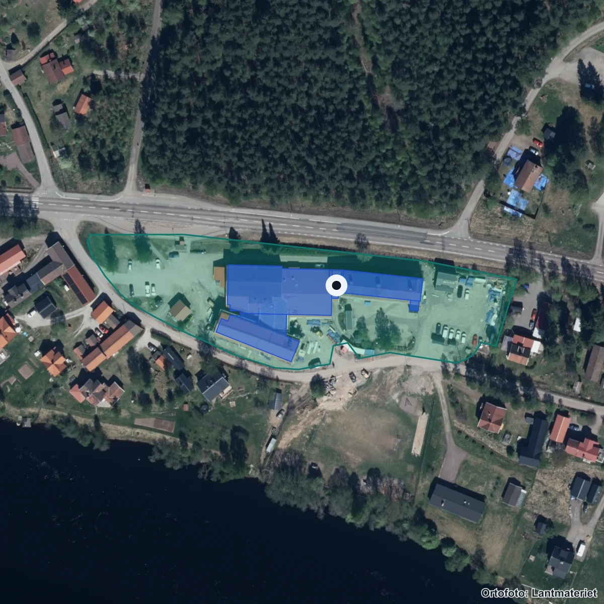 Flygbild över Syrholnsskola, ortofoto från Lantmäteriet