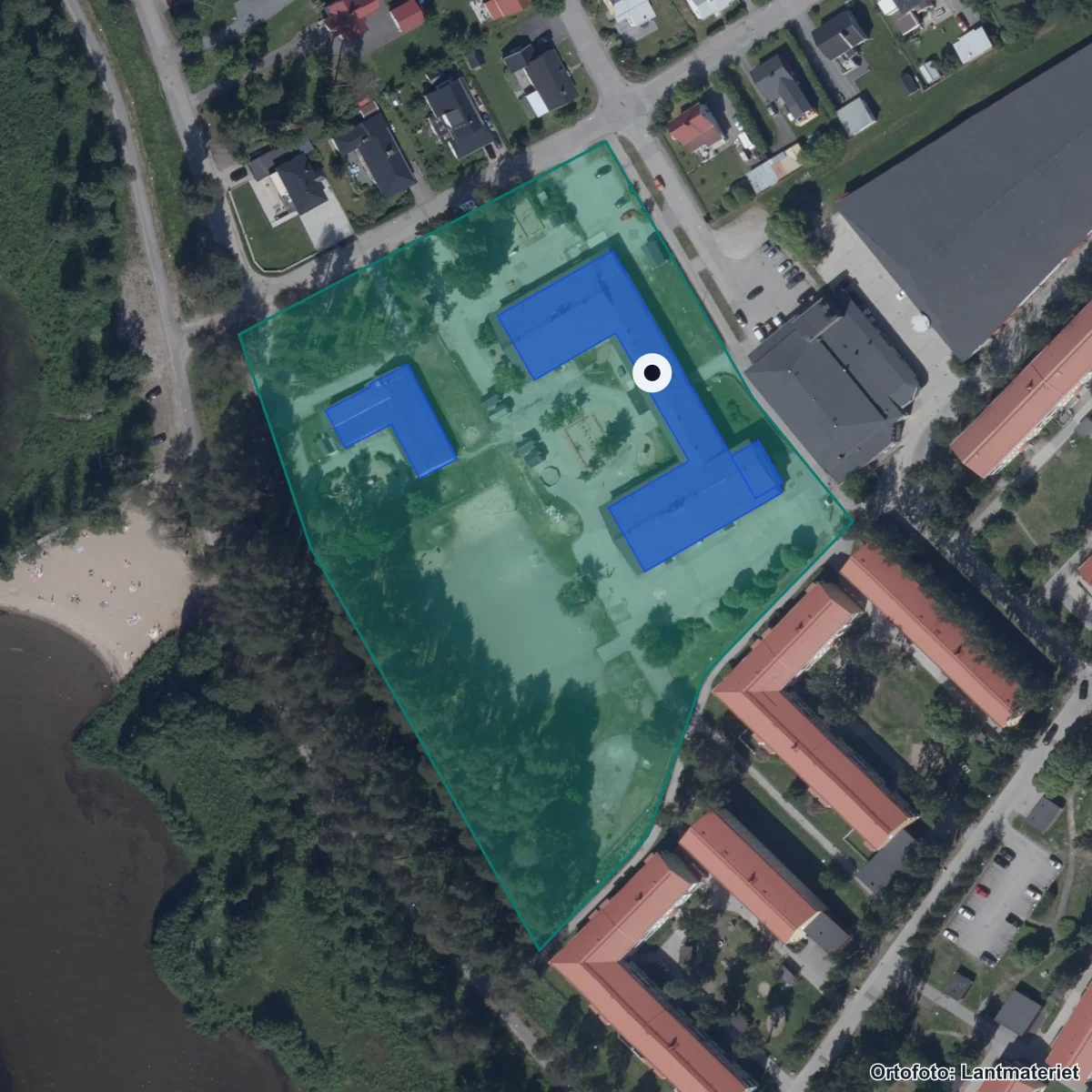 Flygbild över Borgmästarskolan, ortofoto från Lantmäteriet