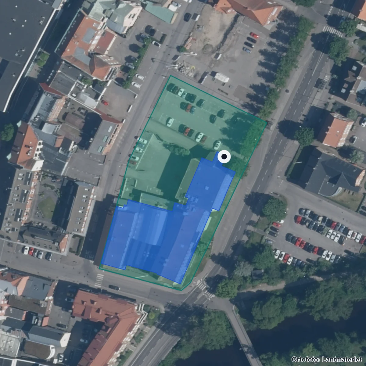 Flygbild över Vuxenutbildningen, ortofoto från Lantmäteriet