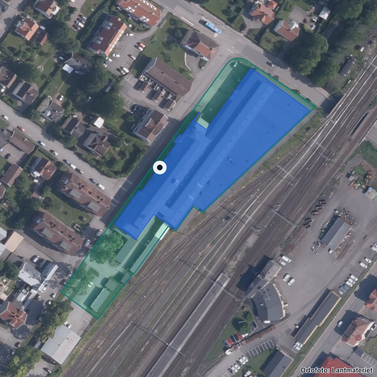 Flygbild över Lärcenter, ortofoto från Lantmäteriet