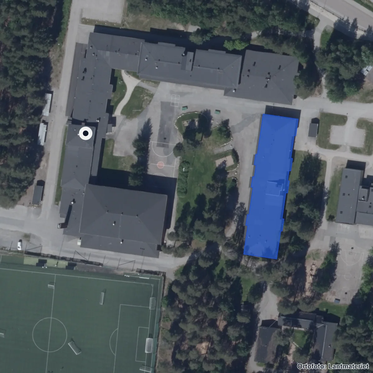 Flygbild över Bergskolan, ortofoto från Lantmäteriet