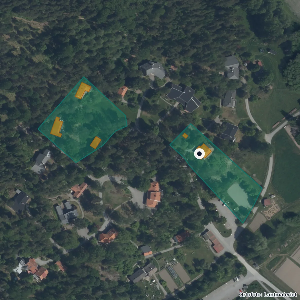 Aerial view of Mikaelgårdens Skola, orthophoto from Lantmäteriet