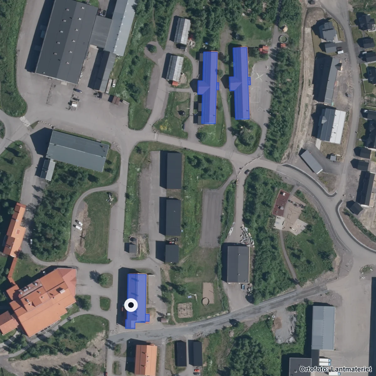 Flygbild över Skolalliansen i Kiruna, ortofoto från Lantmäteriet