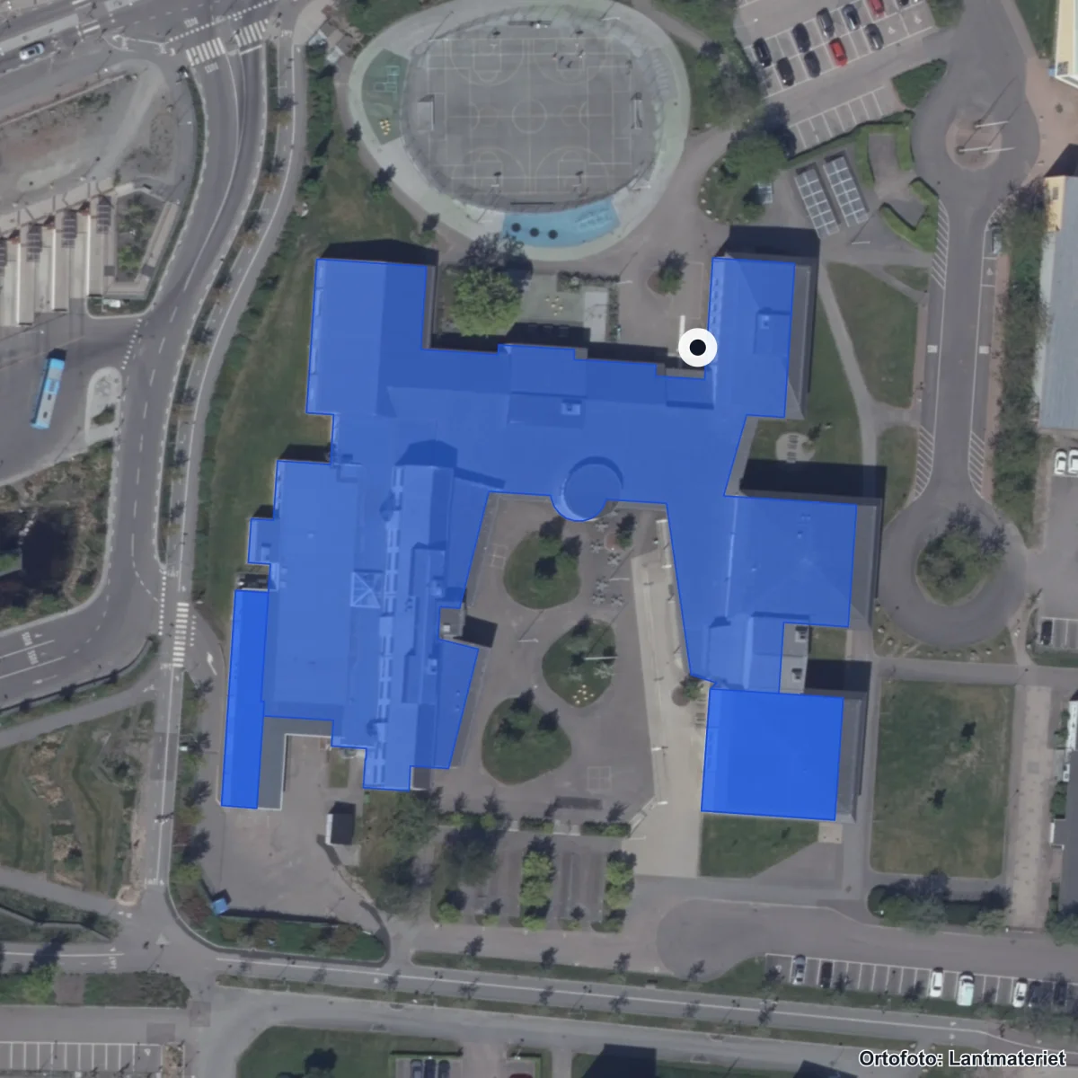 Flygbild över Thorildskolan, ortofoto från Lantmäteriet