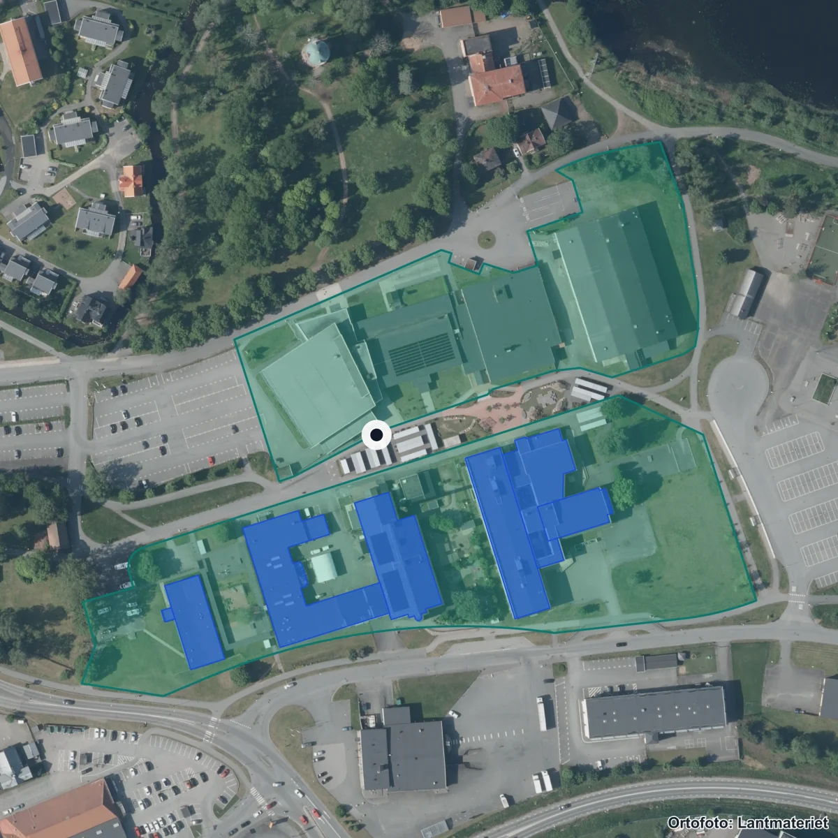 Flygbild över Prästängsskolan, ortofoto från Lantmäteriet