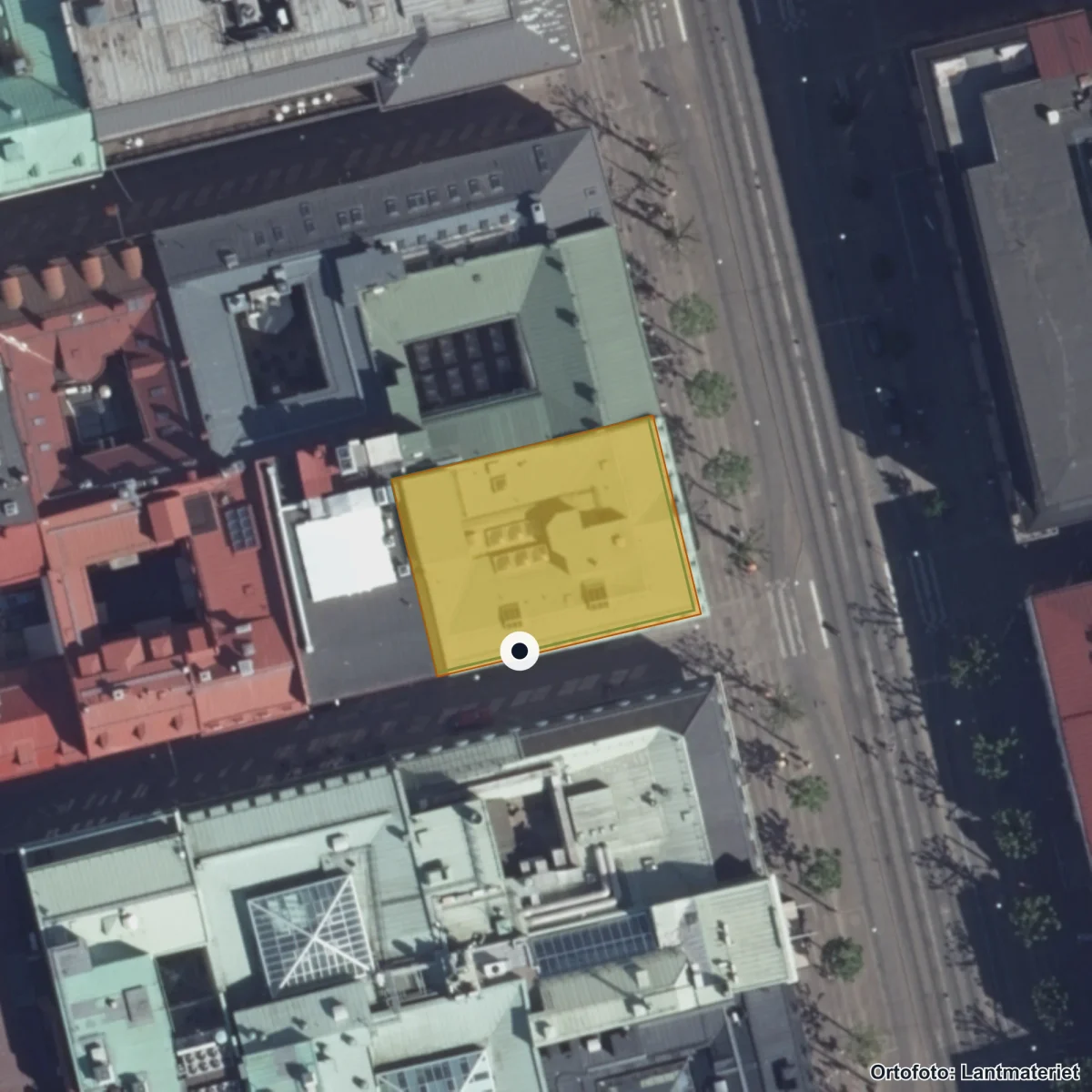Flygbild över Hvitfeldtska gymnasiet, ortofoto från Lantmäteriet