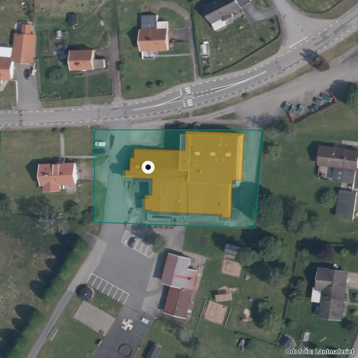 Aerial view of Dalstorpskolan, orthophoto from Lantmäteriet