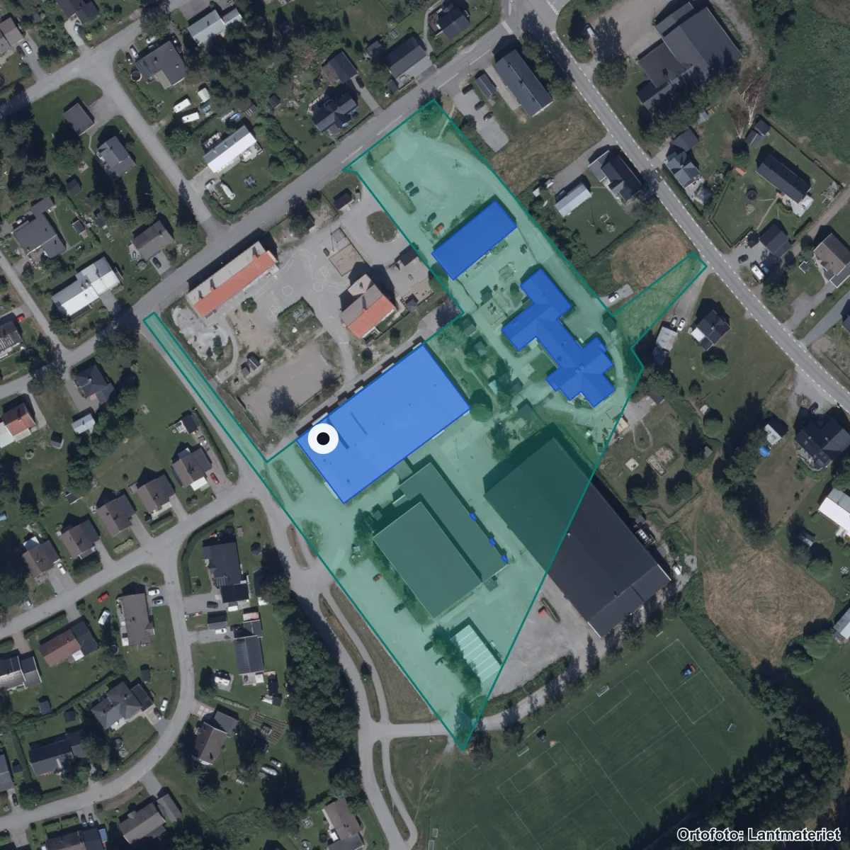 Aerial view of Rosvik skola, orthophoto from Lantmäteriet