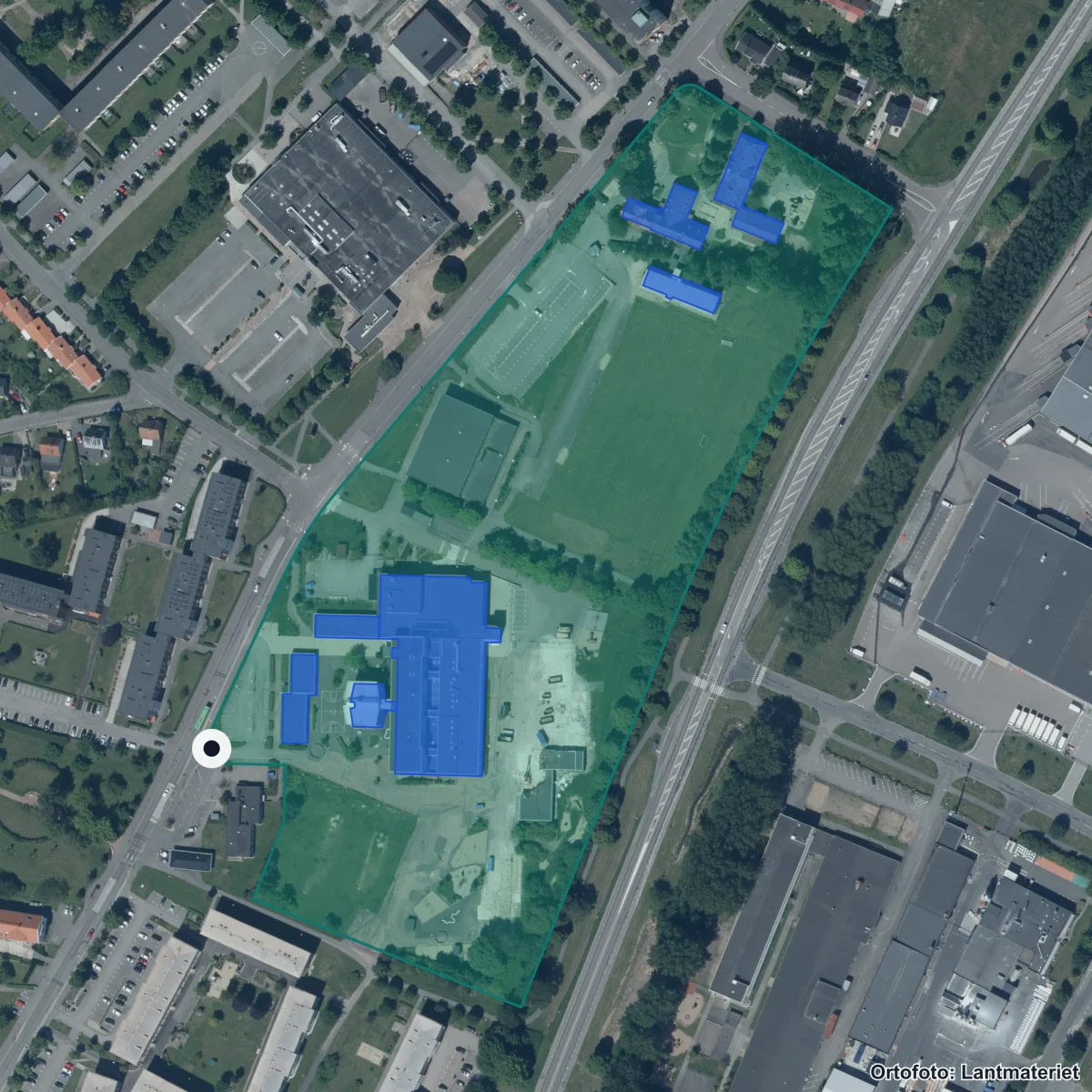 Flygbild över Fröknegårdskolan, ortofoto från Lantmäteriet