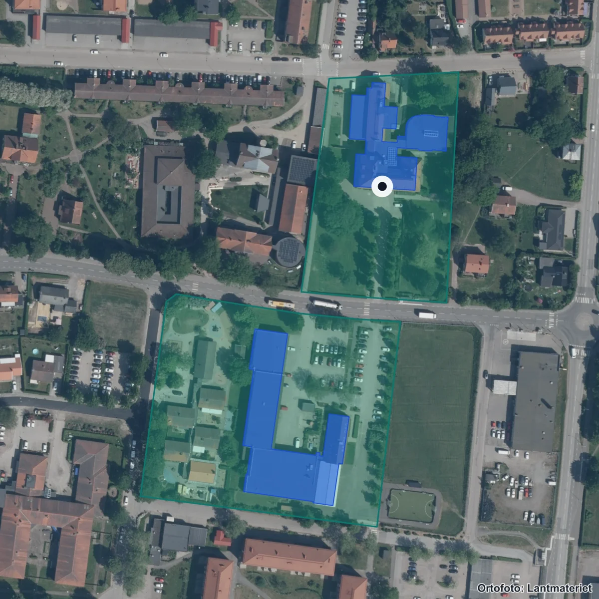 Flygbild över Svalöfs gymnasium, ortofoto från Lantmäteriet