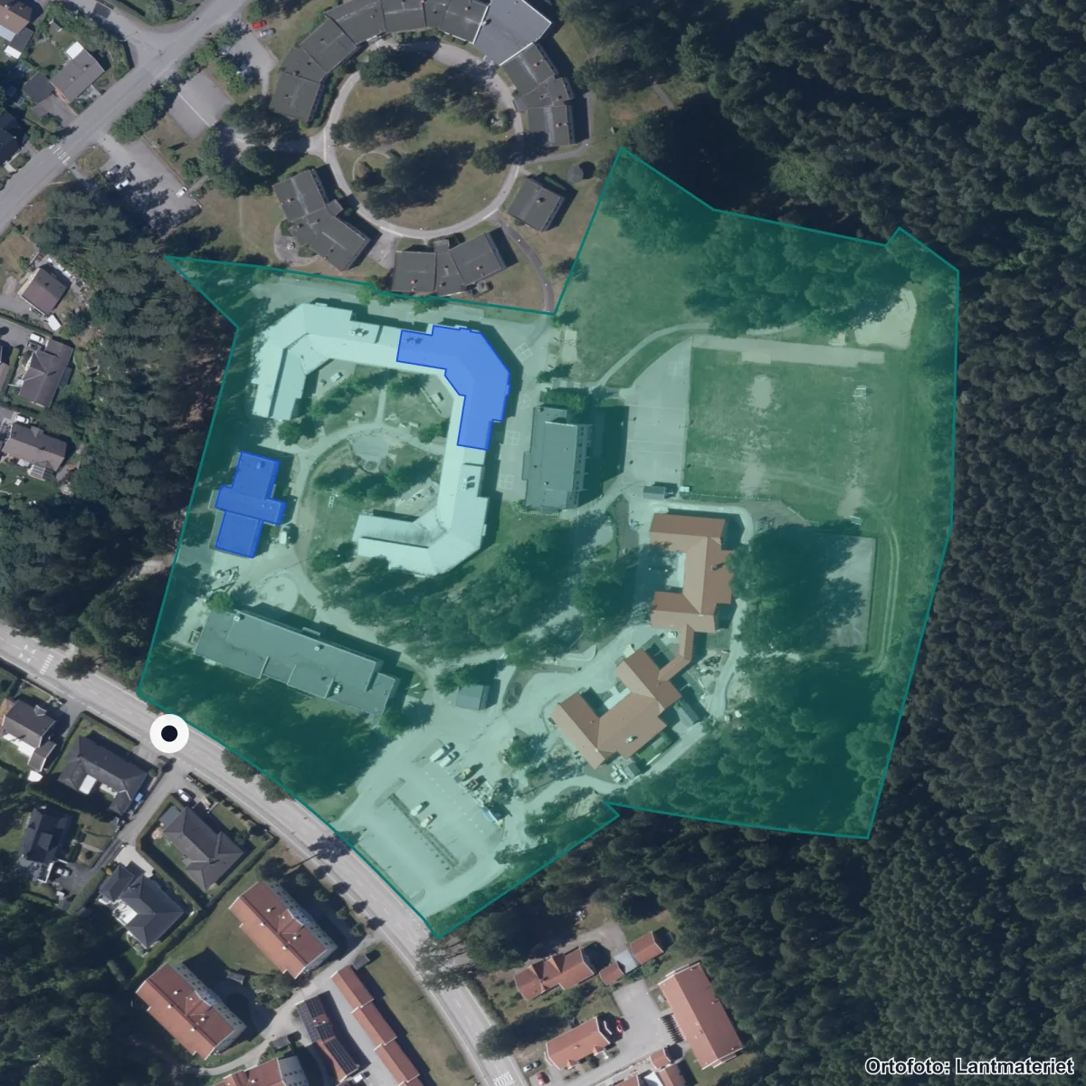 Aerial view of Högstorp skola, orthophoto from Lantmäteriet