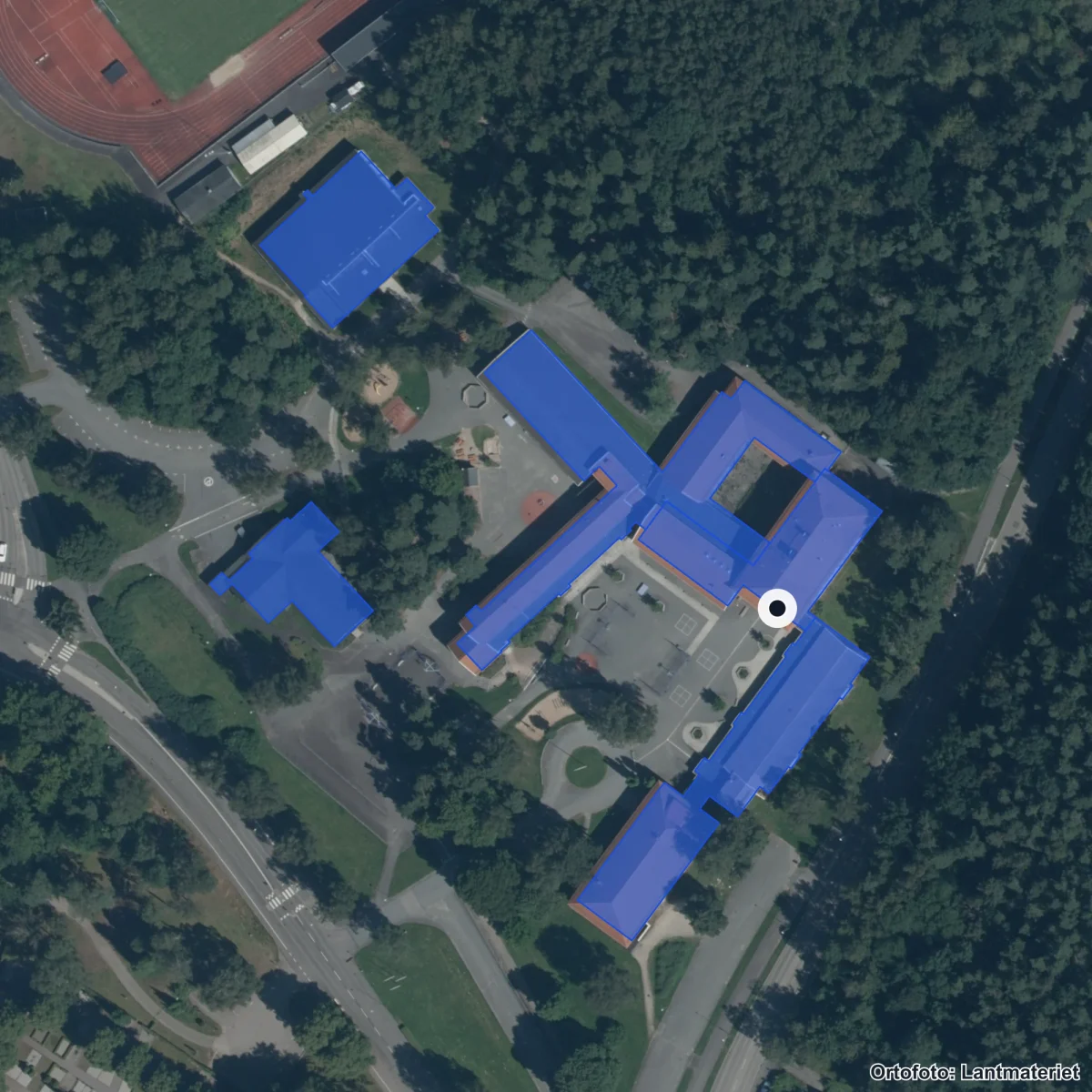 Aerial view of Linnéskolan, orthophoto from Lantmäteriet