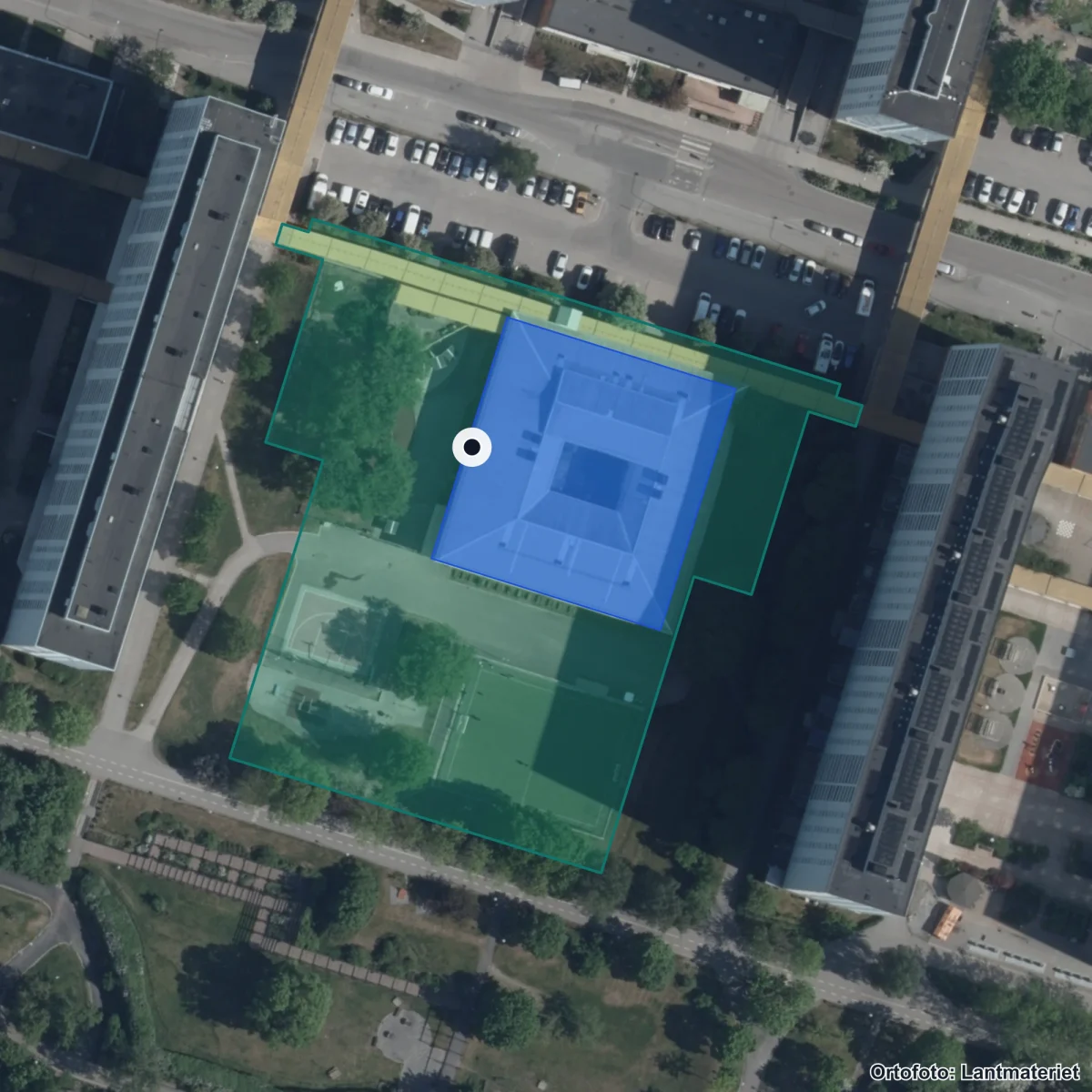 Flygbild över Djurgårdens Waldorfskoleförening, Hagaskolan, ortofoto från Lantmäteriet