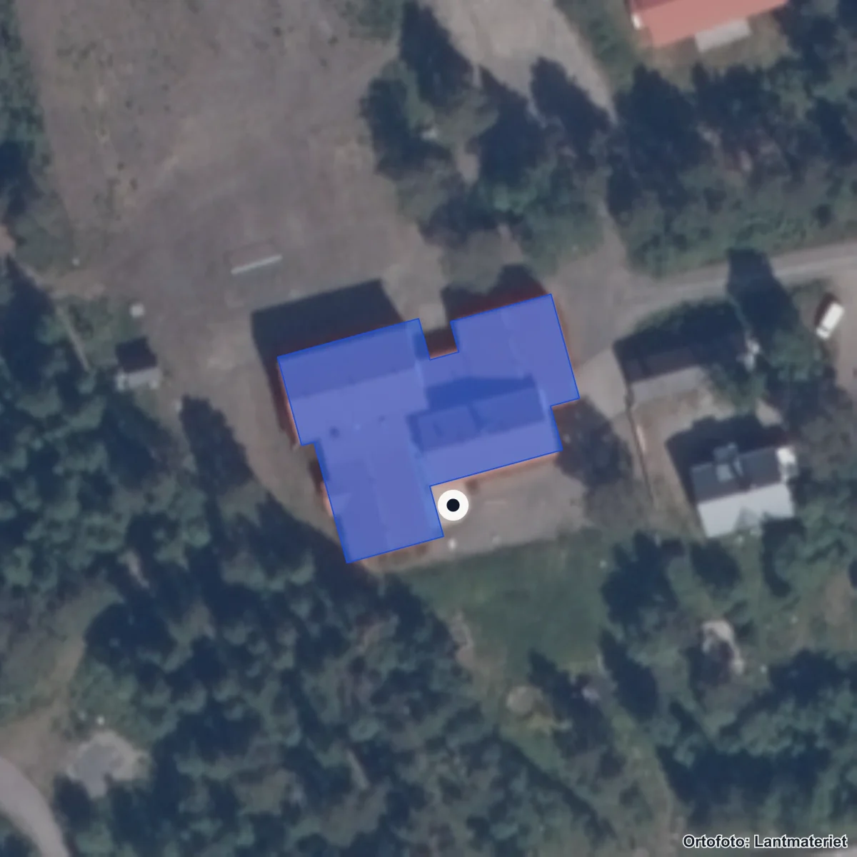 Flygbild över Vindelälvsskolan, ortofoto från Lantmäteriet