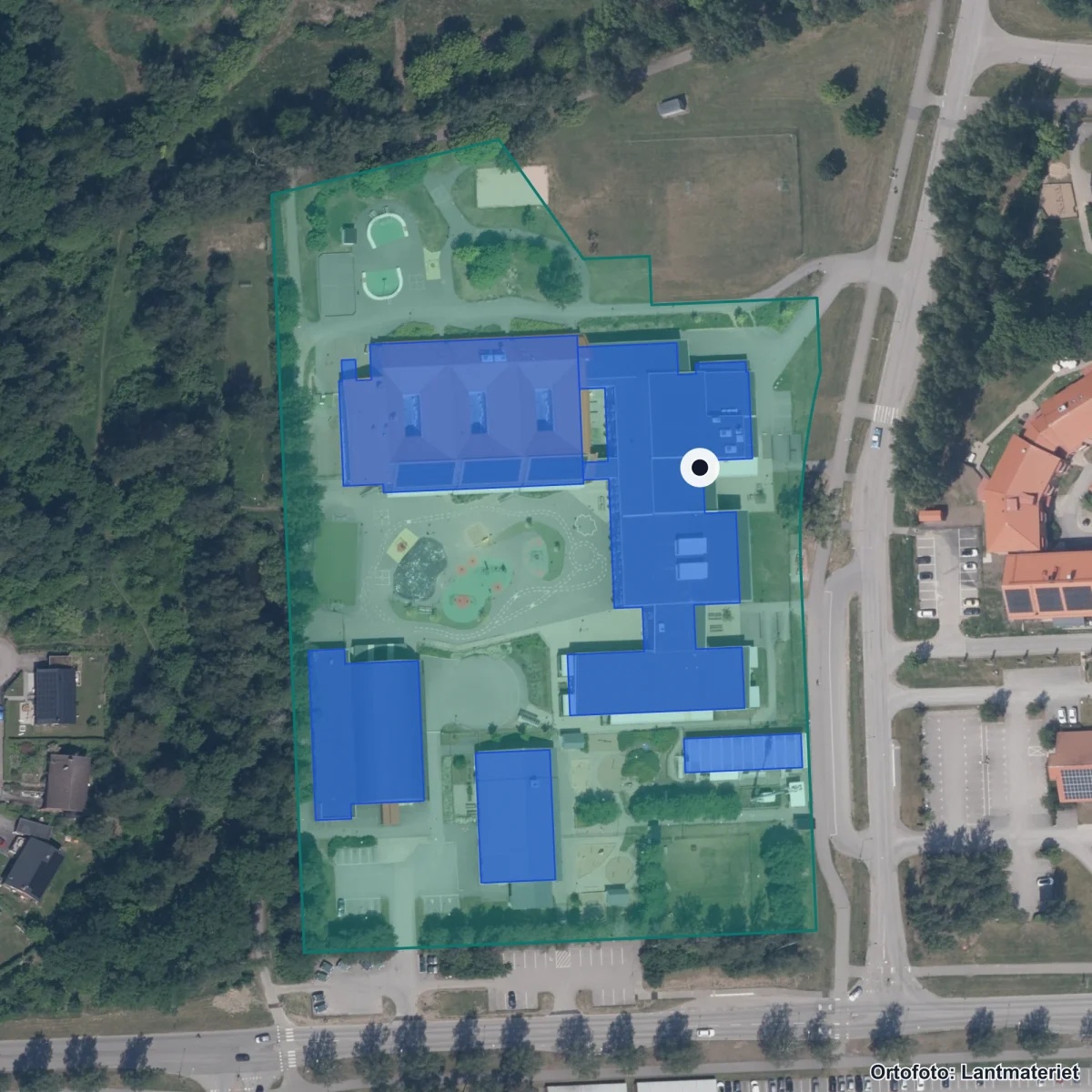 Flygbild över Mariebergskolan, ortofoto från Lantmäteriet