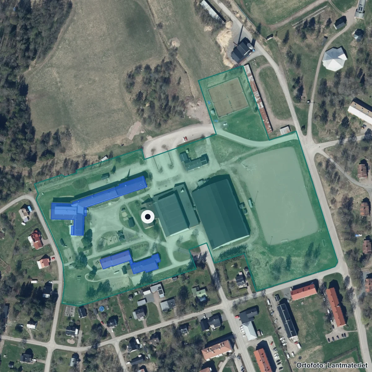 Flygbild över Jonsboskolan, ortofoto från Lantmäteriet