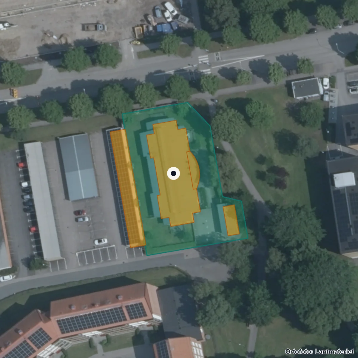 Flygbild över Vallåsskolan, ortofoto från Lantmäteriet