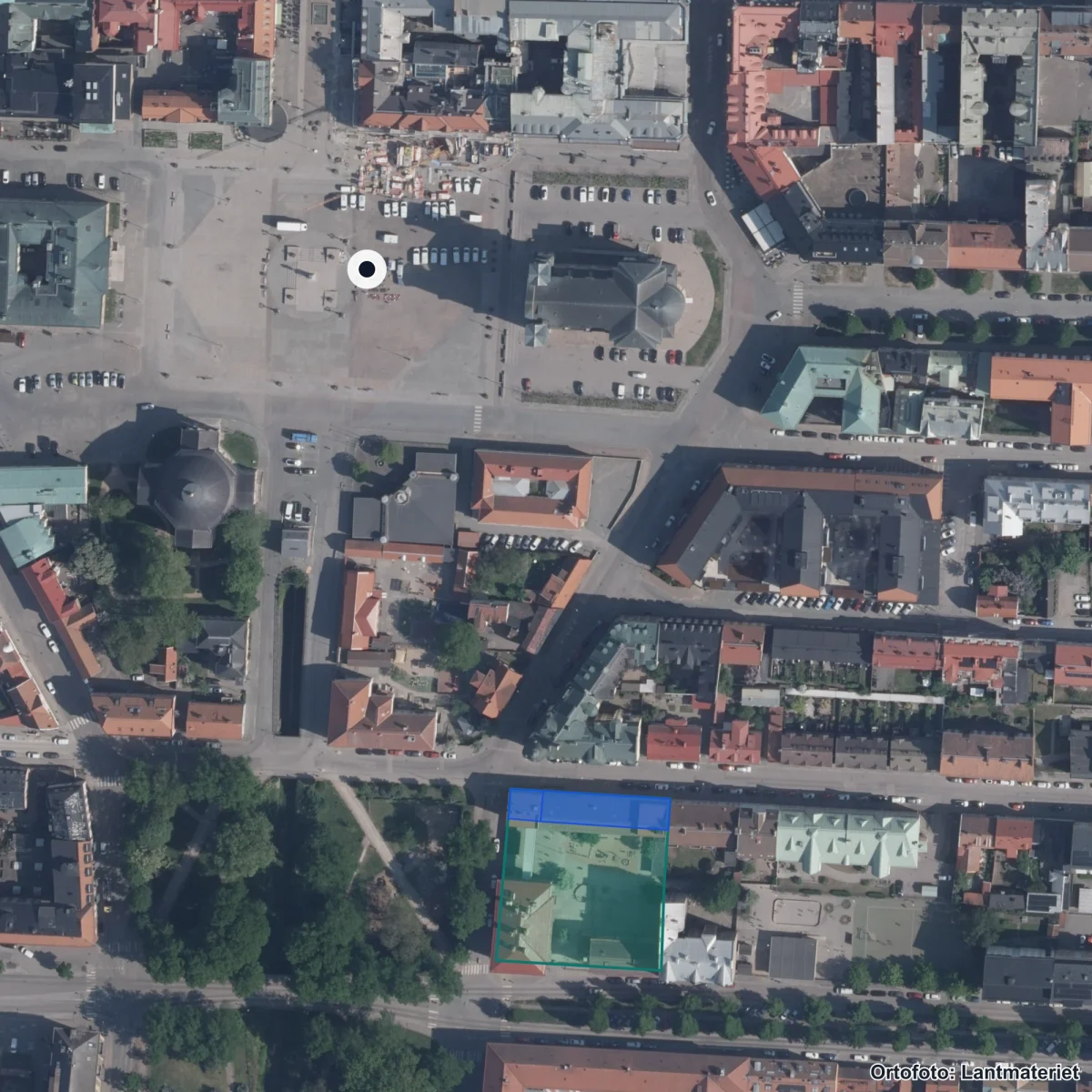 Flygbild över Musikugglan Tant Grön AB, ortofoto från Lantmäteriet