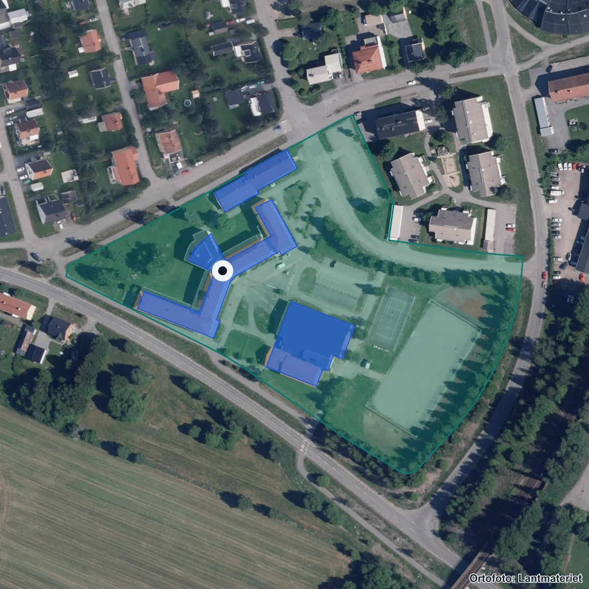 Aerial view of Hammarskolan, orthophoto from Lantmäteriet
