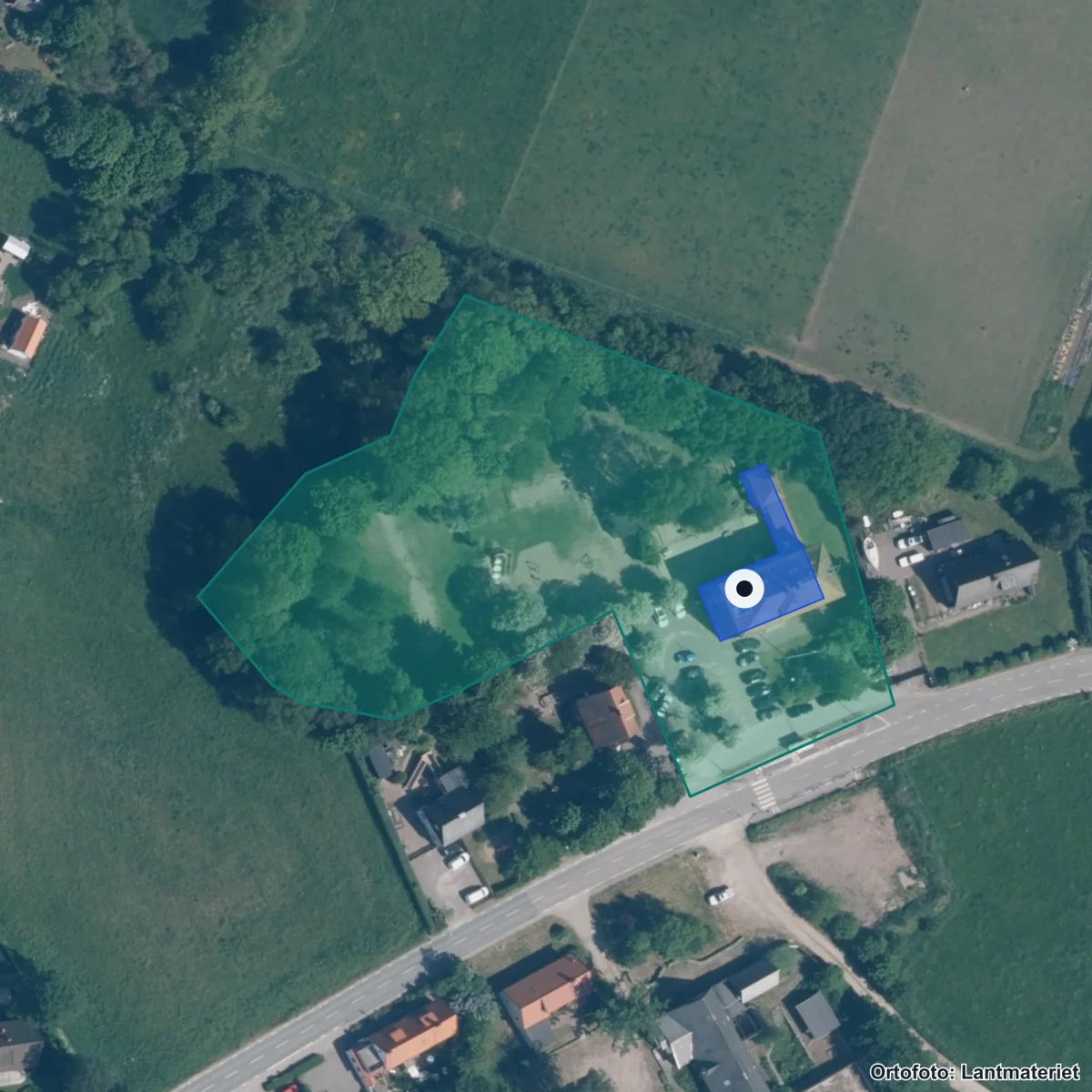 Flygbild över Brunnby skola, ortofoto från Lantmäteriet