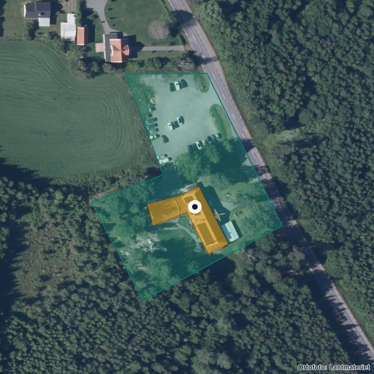 Aerial view of Lammhults skola, orthophoto from Lantmäteriet