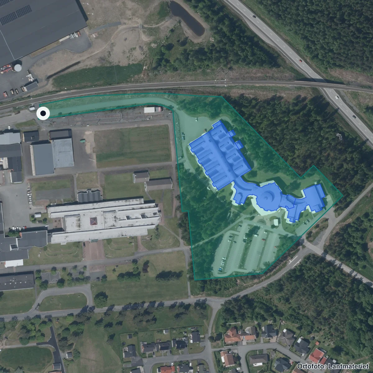 Aerial view of Brinells högstadium, orthophoto from Lantmäteriet