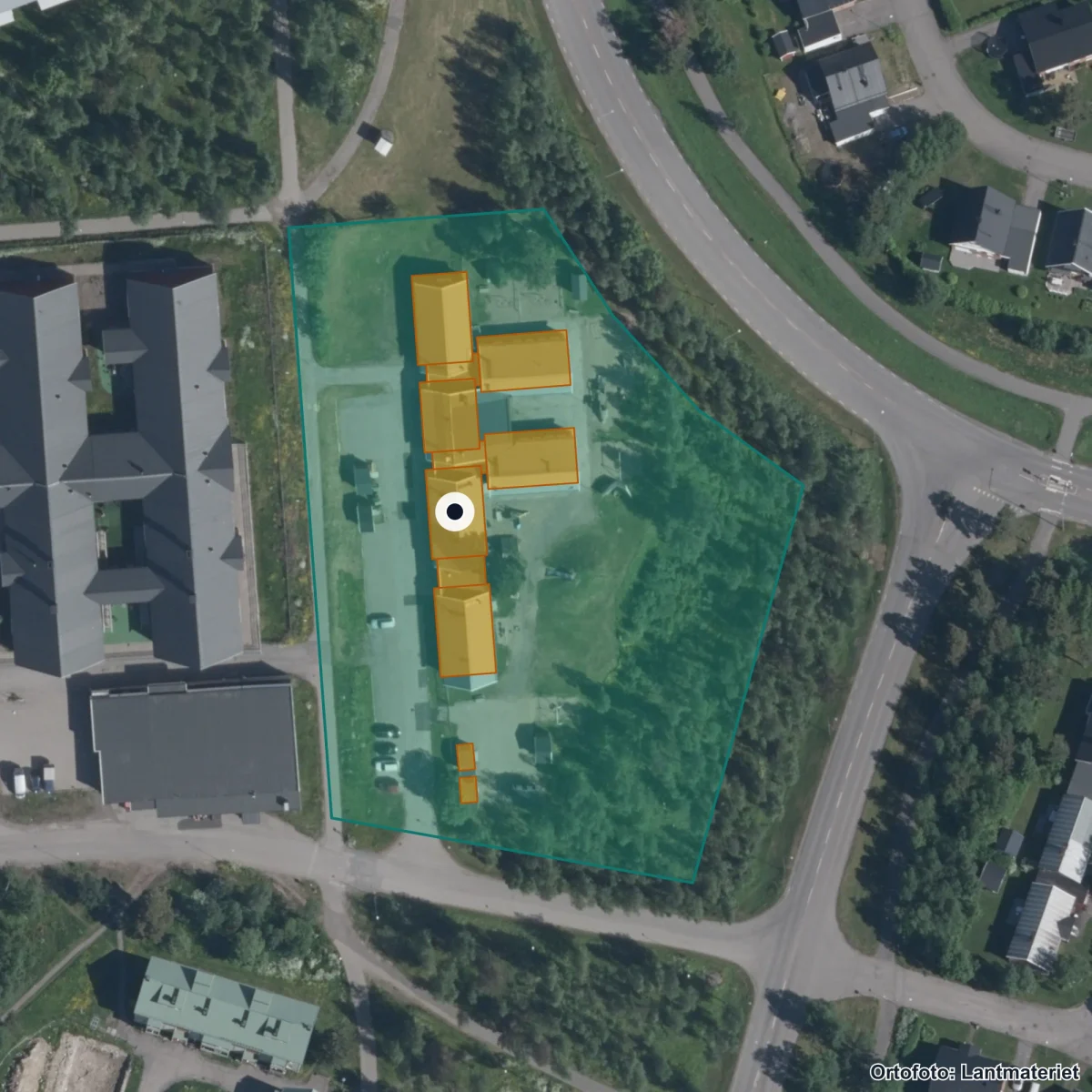 Flygbild över Fjällrävens Förskola, ortofoto från Lantmäteriet