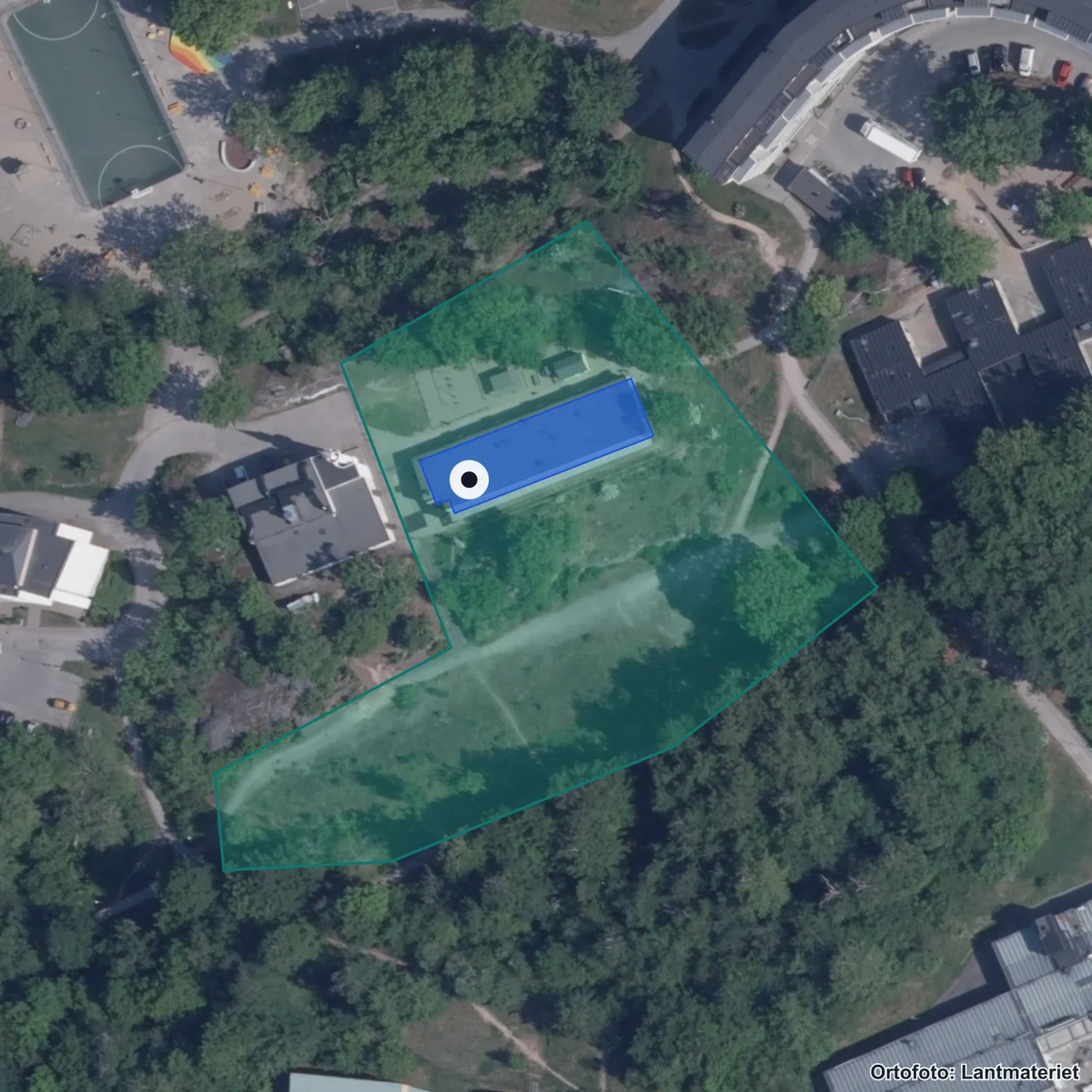 Flygbild över Aspö Förskola, ortofoto från Lantmäteriet
