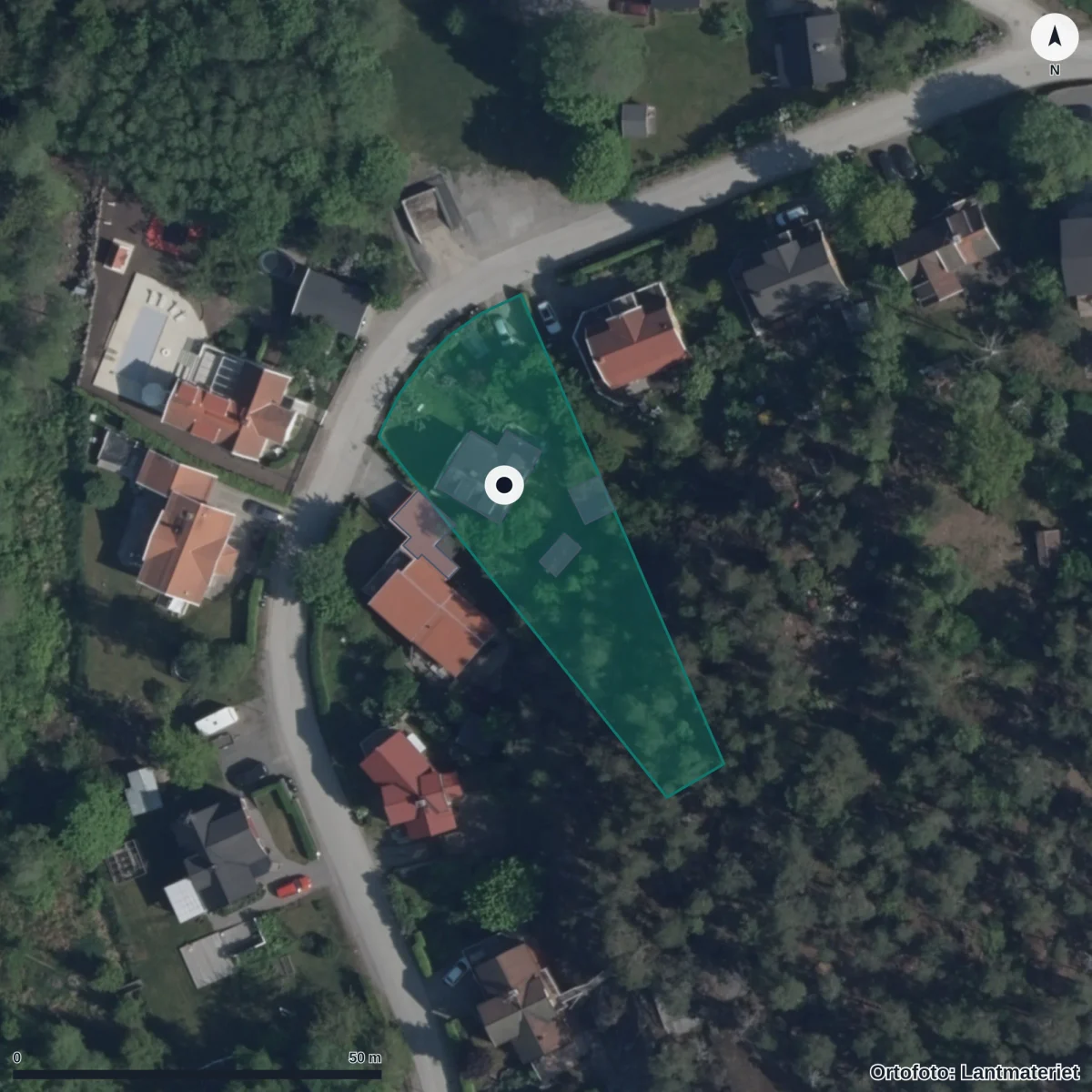 Aerial view of Lejonets Förskola, orthophoto from Lantmäteriet