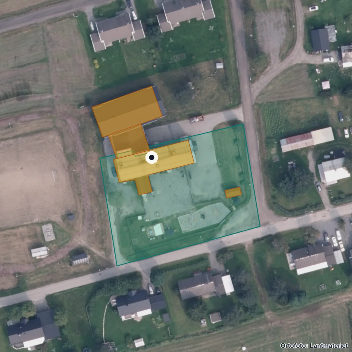 Aerial view of Tväråbäcks Förskola ,rönnen,, orthophoto from Lantmäteriet