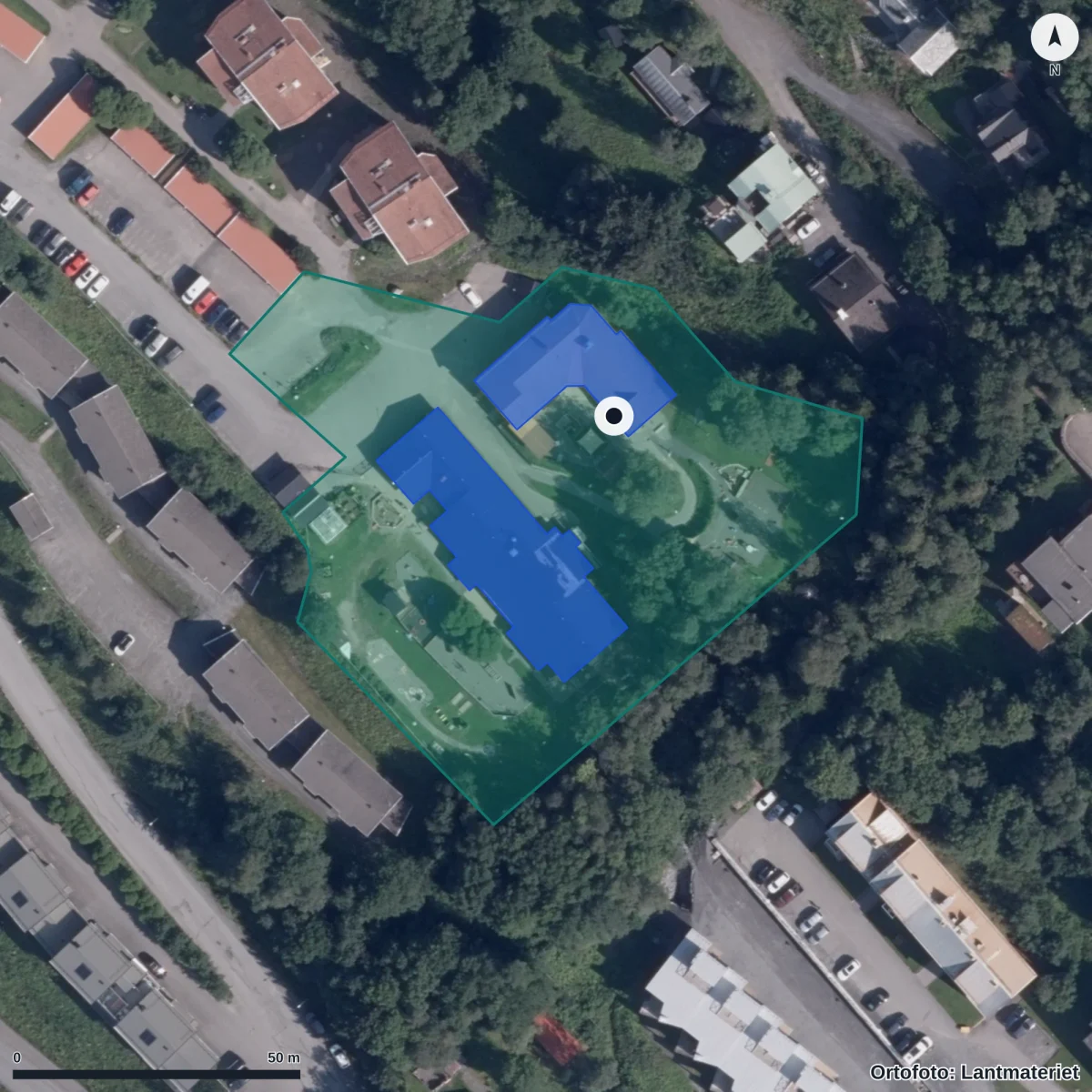 Aerial view of Skutans Förskola, orthophoto from Lantmäteriet