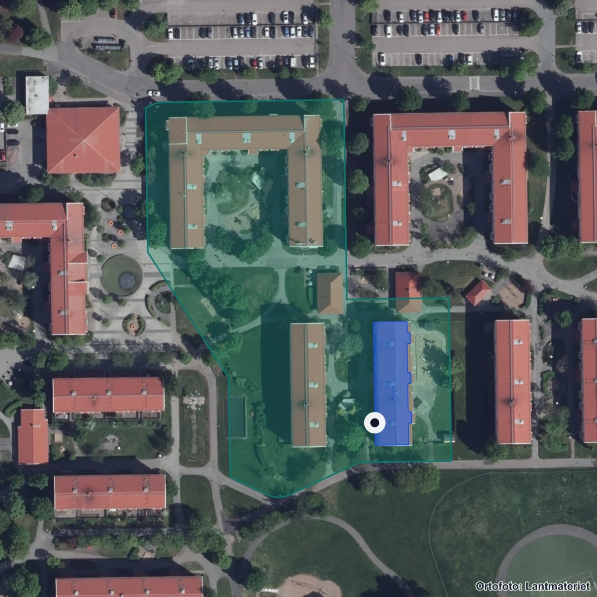 Aerial view of Eriksbo Västergärde 12 Förskola, orthophoto from Lantmäteriet