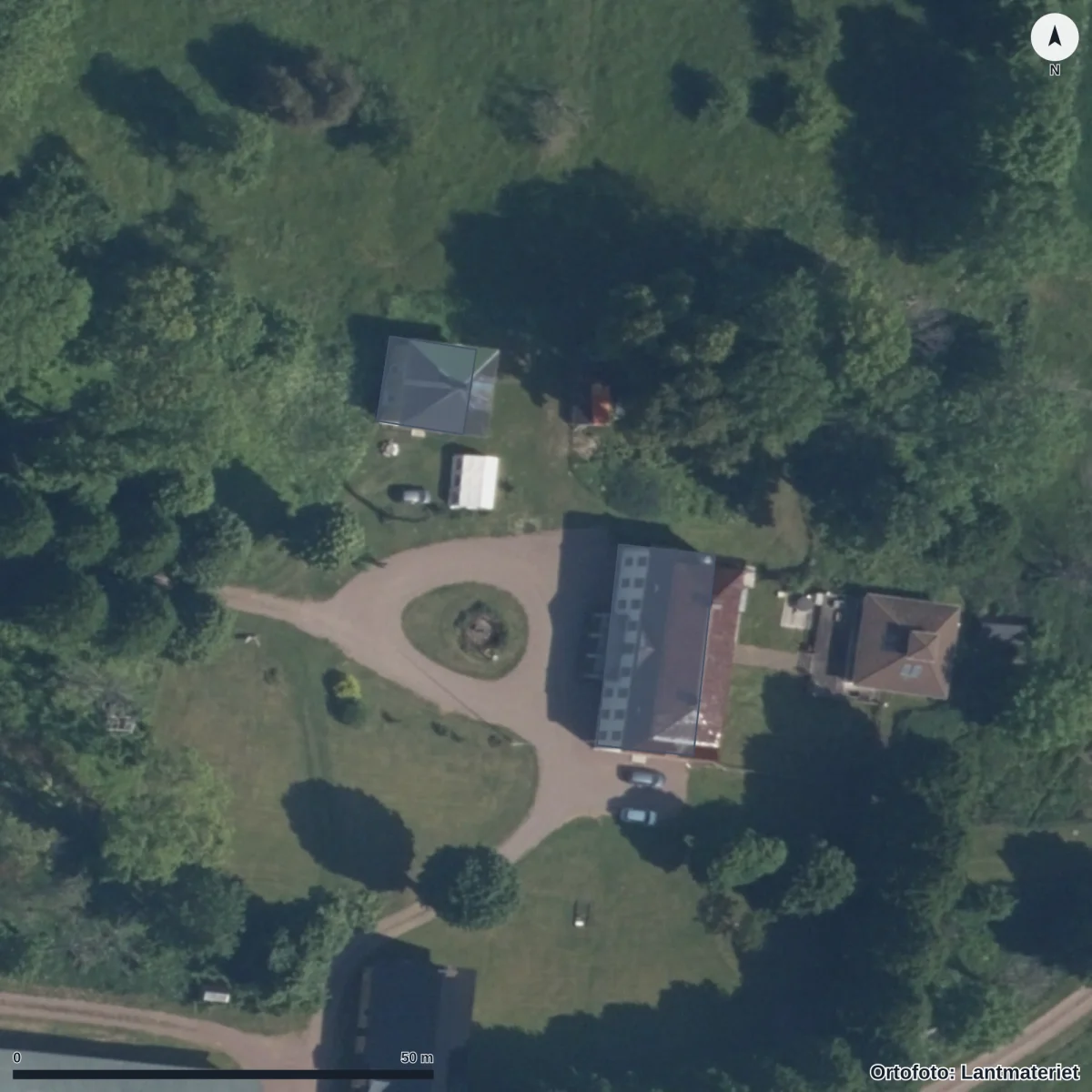 Aerial view of Regnbågens Förskola, orthophoto from Lantmäteriet