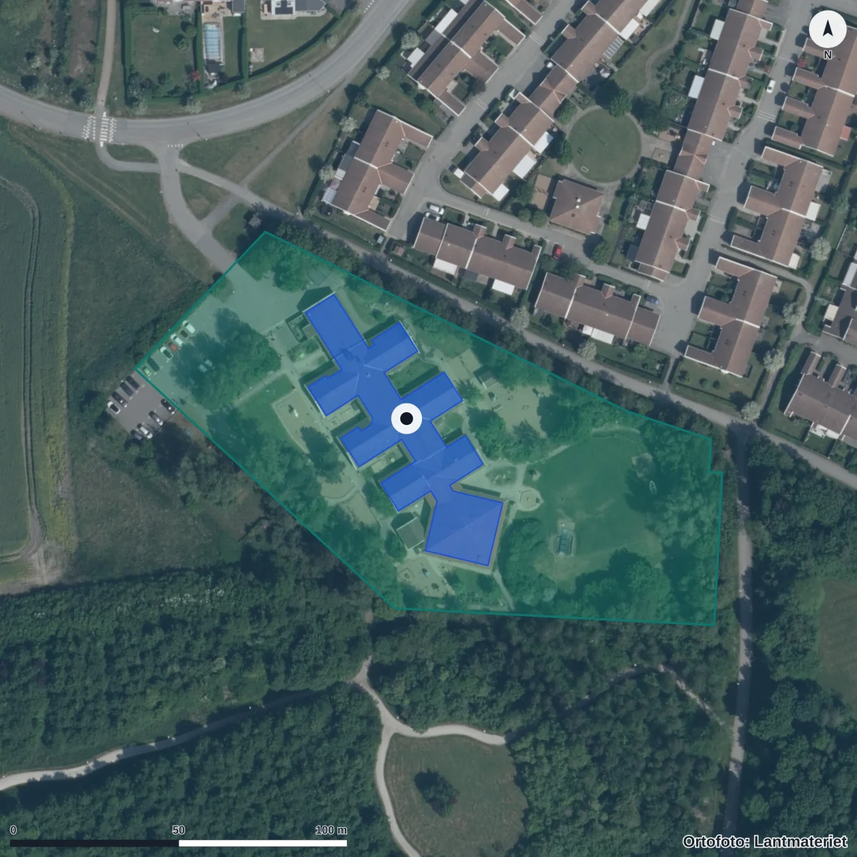 Flygbild över Stinsgårdens Förskola, ortofoto från Lantmäteriet