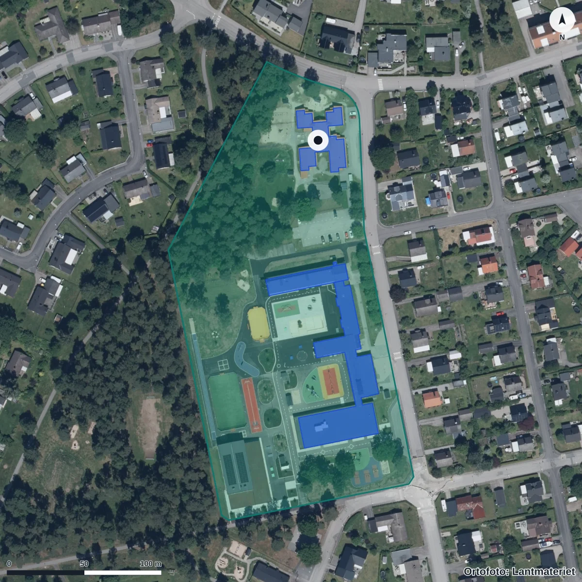 Flygbild över Fogdeskolans Förskola, ortofoto från Lantmäteriet
