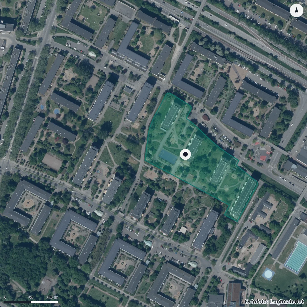 Flygbild över Gröna Ängens Förskola, ortofoto från Lantmäteriet