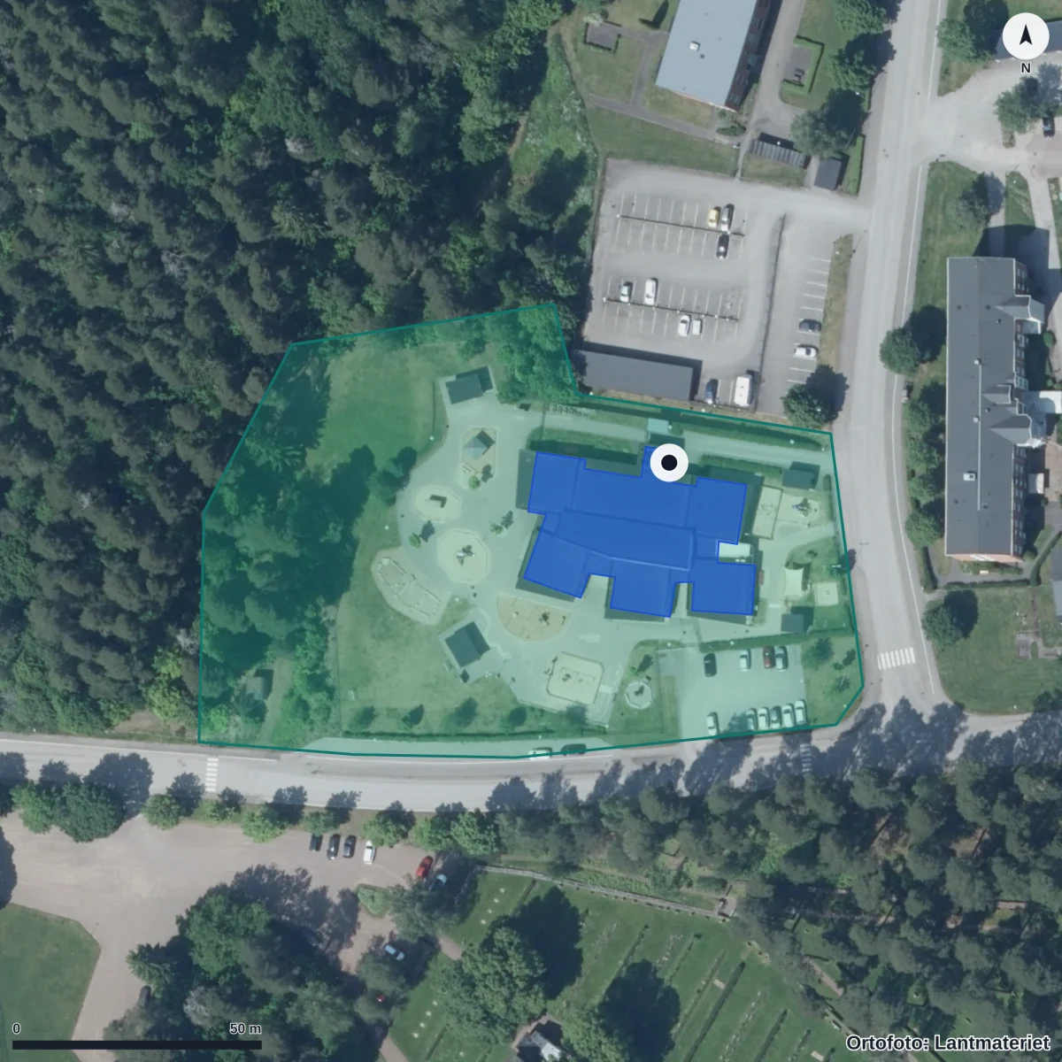Flygbild över Mjölnarkullens Förskola, ortofoto från Lantmäteriet
