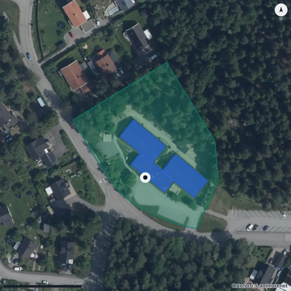 Flygbild över Tallbackens Förskola, ortofoto från Lantmäteriet