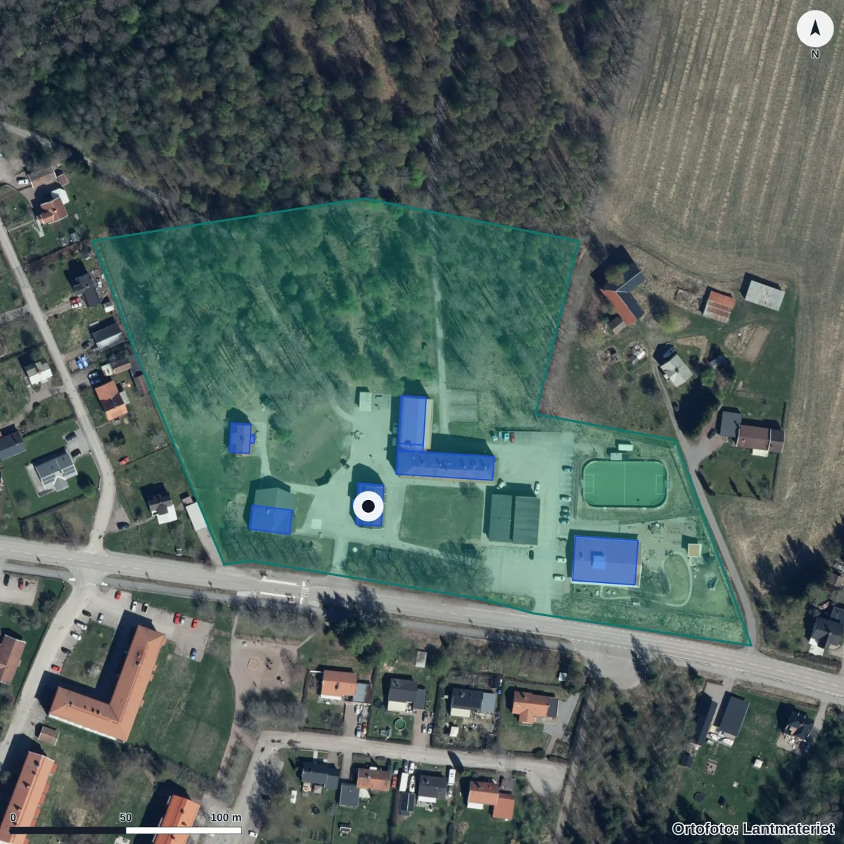 Flygbild över Våga Vilja Förskola, ortofoto från Lantmäteriet
