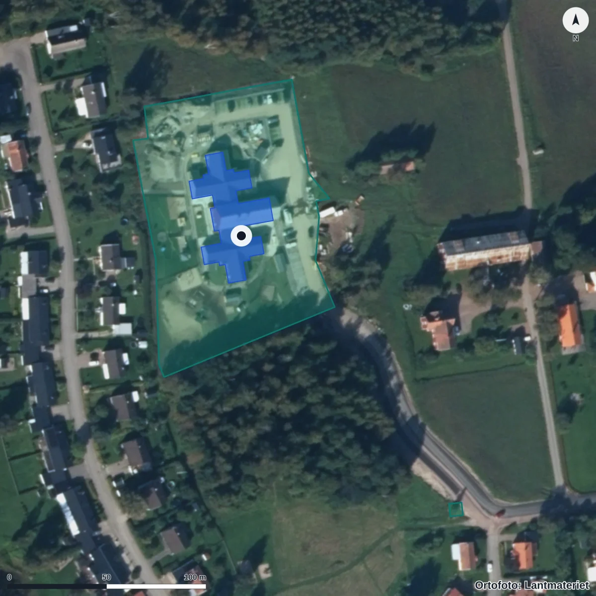 Flygbild över Skogsbackens Förskola, ortofoto från Lantmäteriet